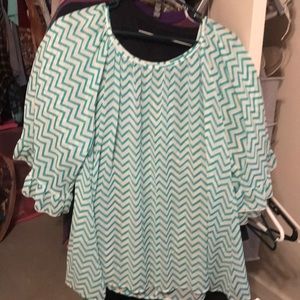 Flowy teal & white chevron top with bell sleeves.